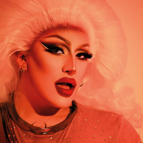 Parcours d'une drag latino-américaine en France
